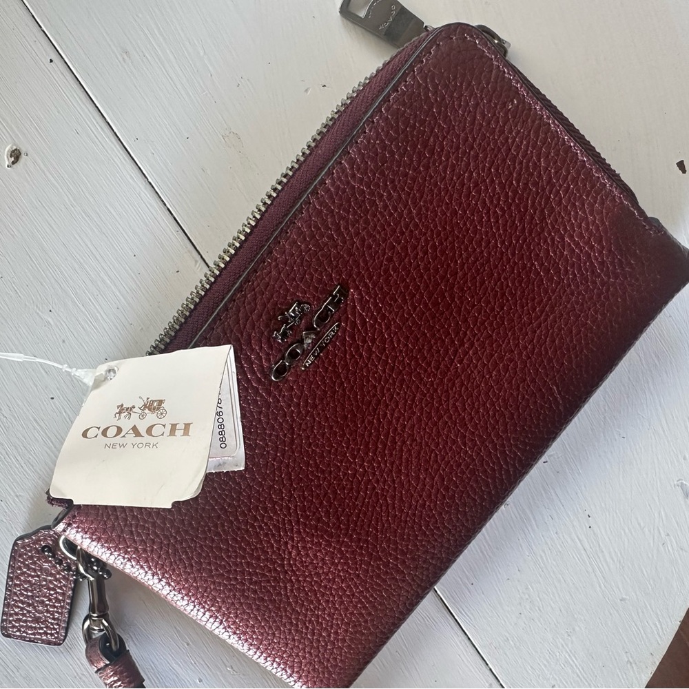 New coach wallet